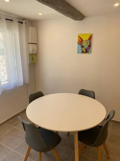 Superbe Appartement Climatise Avec Patio Montpellier Exteriér fotografie
